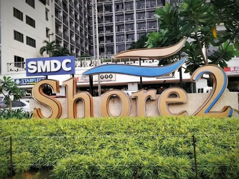 Mid-Century Extent Condo Unit @ Shore 2, Moa マニラ市 アパート