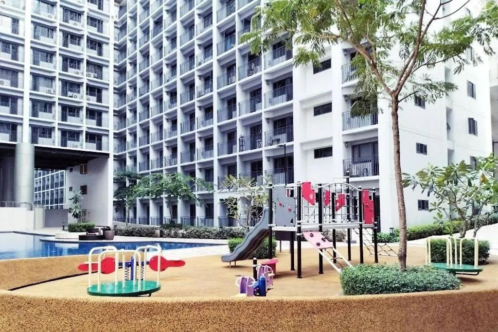 Apartment Mid-Century Extent Condo Unit @ Shore 2, Moa Manila Philippines